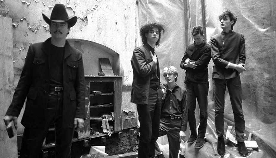 MUTINY IN HEAVEN: THE BIRTHDAY PARTY. NICK CAVE – LA PRIMA FILA NON É PER FRAGILI – IAN WHITE